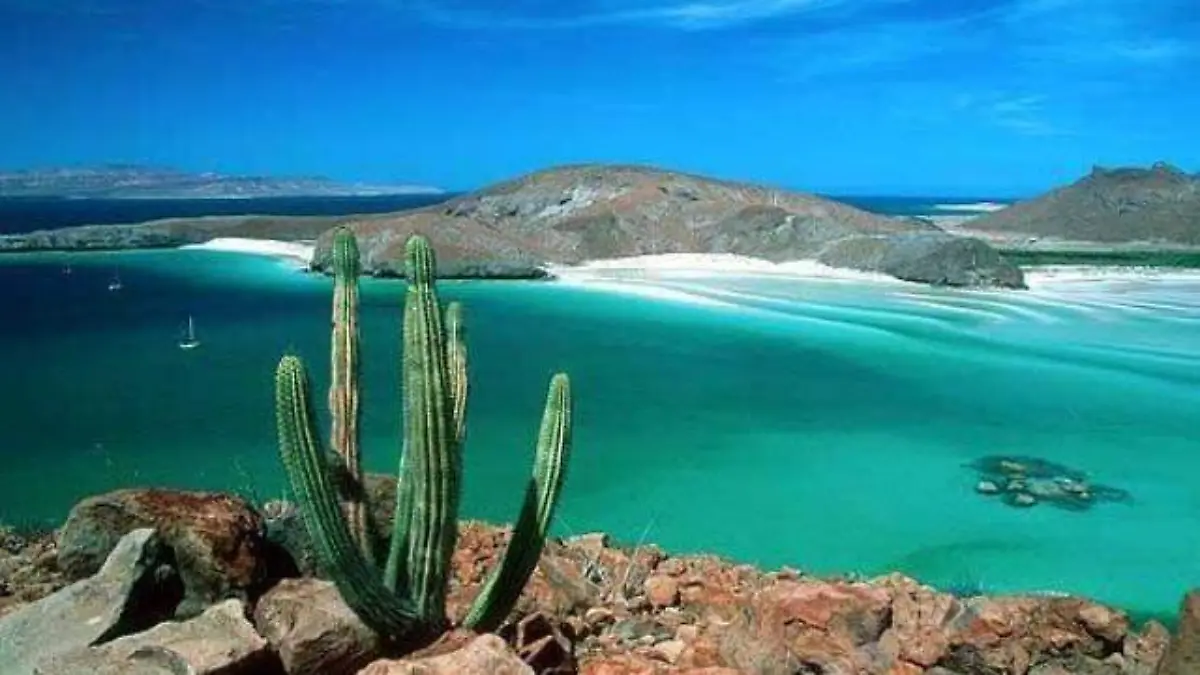 La_Paz_coastline_cortesia Az81964444 en el proyecto Wikimedia